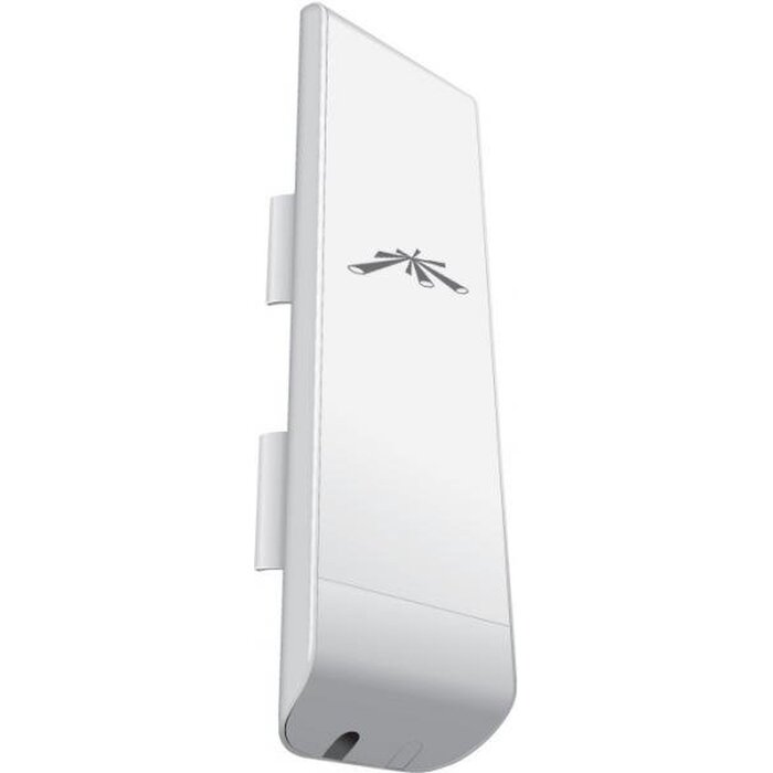 Ubiquiti Ubiquiti NanoStation M2 (NSM2) - 2.4GHz Outdoor Point-to-Point Bridge
