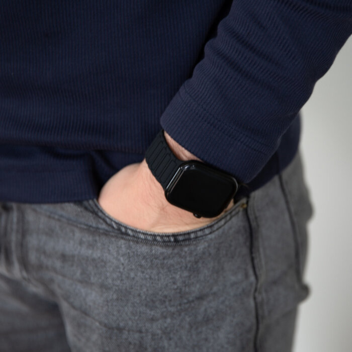 Mobilize Mobilize Silicon Watch Band - Magnetic - for Apple 38/40/41/(Gen 10+) 42mm - Black