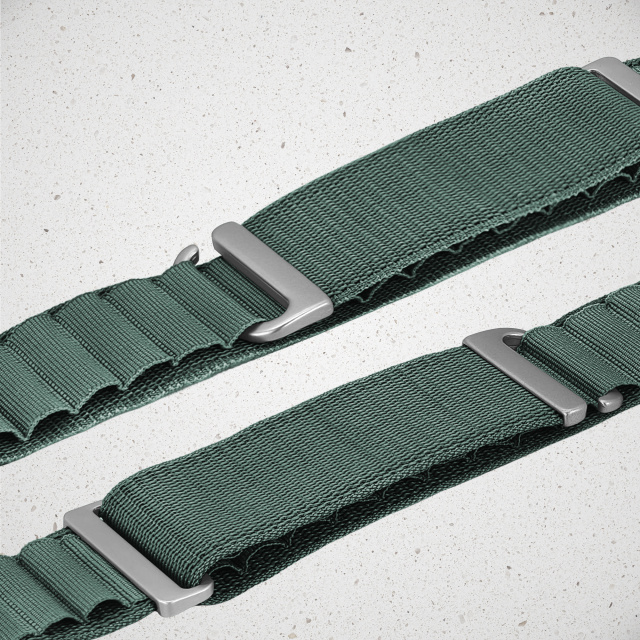Mobilize Mobilize Alpine Nylon Watch Band 38/40/41/42mm - Titanium Connector - Groen