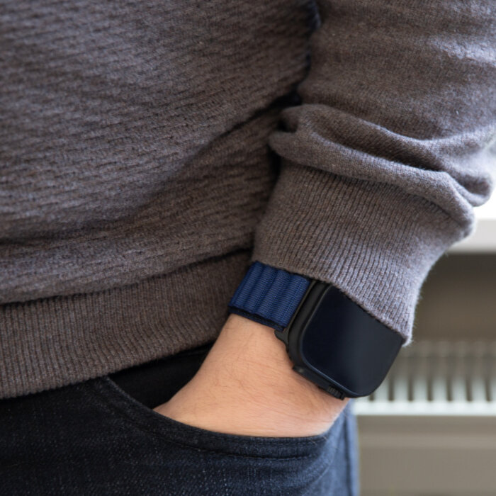 Mobilize Mobilize Nylon Watch Band - Alpine - Black Connector - for Apple 38/40/41/(Gen 10+) 42mm - Blue