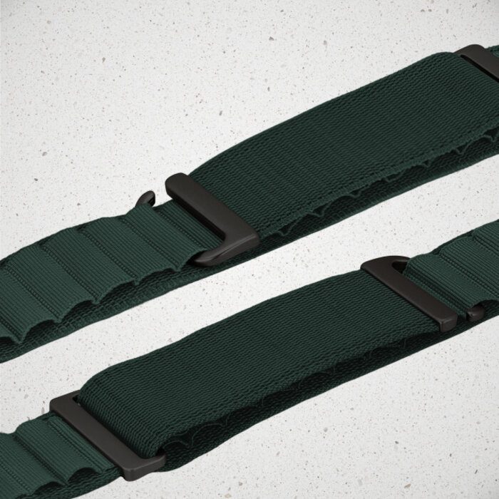 Mobilize Mobilize Nylon Watch Band - Alpine - Black Connector - for Apple 42 (Gen 1 t/m 3)/44/45/46/49mm - Dark Green