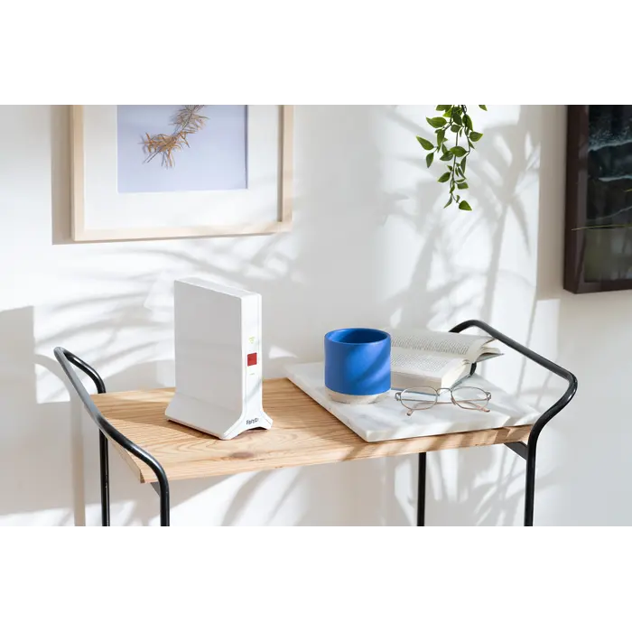 AVM AVM FRITZ!Repeater 3000 AX - Tri-Band Wi-Fi 6 Repeater