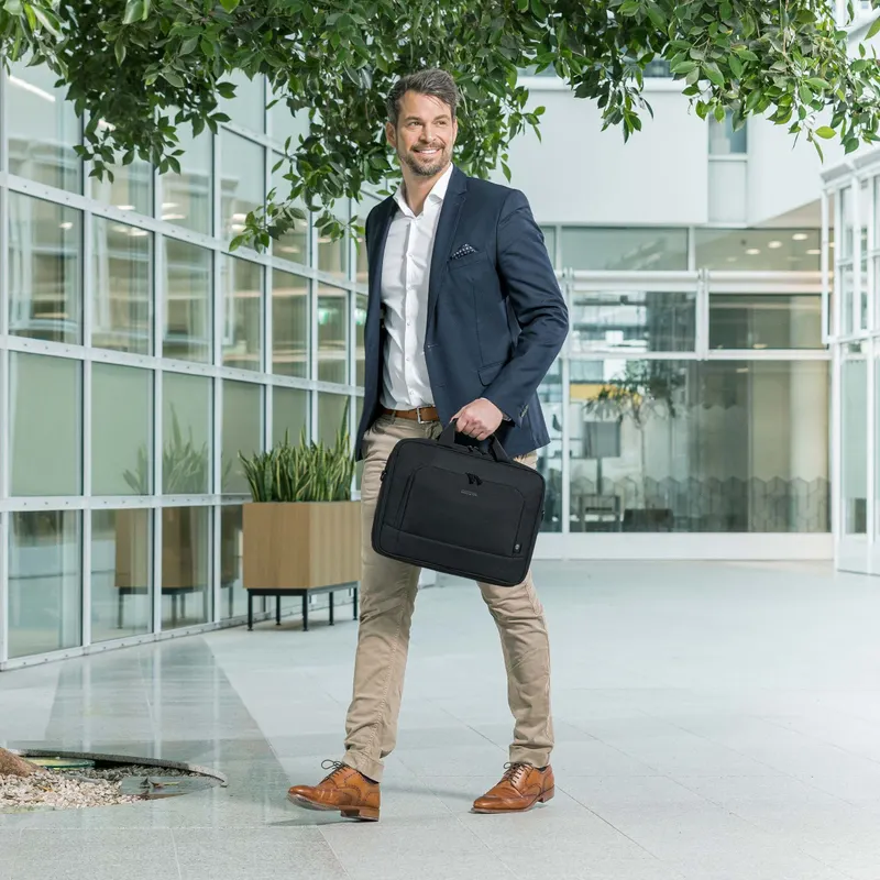 Dicota Dicota Eco Top Traveller BASE 13-14,1 black laptoptas