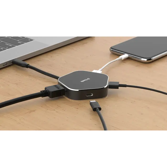 D-Link D-Link DUB-M420 4-in-1 USB-C Hub met HDMI en 60W Power Delivery