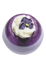 Bomb Cosmetics Bath Blasters 'Love Cracker' - Body & Soap
