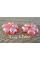 Badparel figuurtjes (hart-zachtroze) metallic 10 stuks - Body & Soap