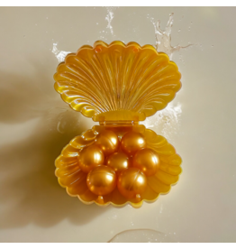 Schelp (goud) gevuld met 7 badparels