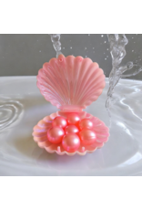 Schelp (roze) gevuld met 7 badparels- De perfecte badaccessoire
