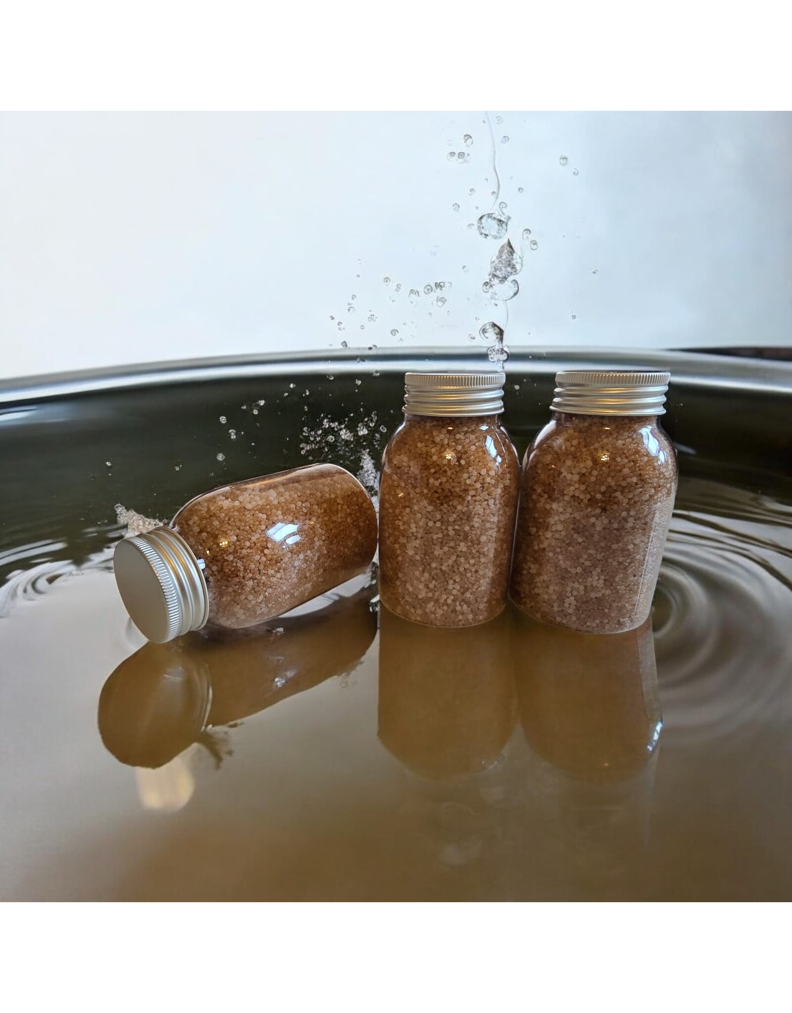 Body & Soap Badkaviaar 300 ml in fles (Bruin/wit) - Body & Soap - Copy
