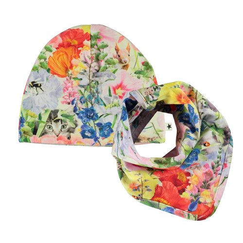 Molo Noon bib and hat set hide and seek Molo Noon bib and hat set hide and seek