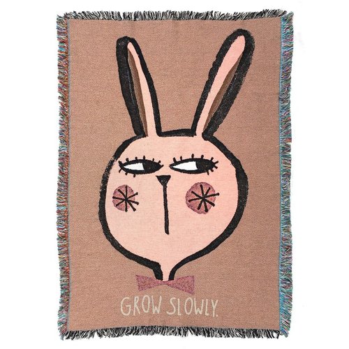 Studio loco Wandtapijt / deken rabbit/ grow slowly Studio loco Wandtapijt / deken rabbit/ grow slowly