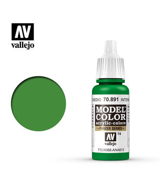 Model Color Intermediate Green