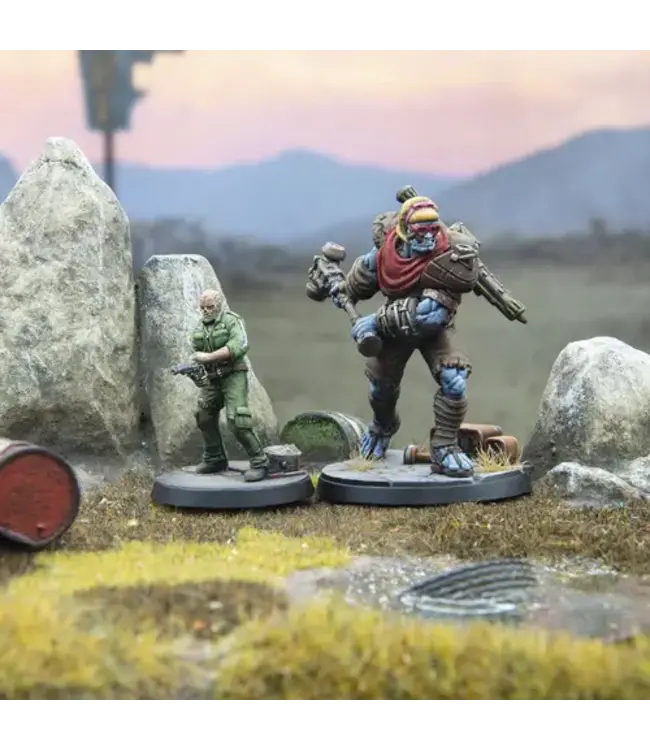 Fallout Super Mutants: Tabitha and Raul