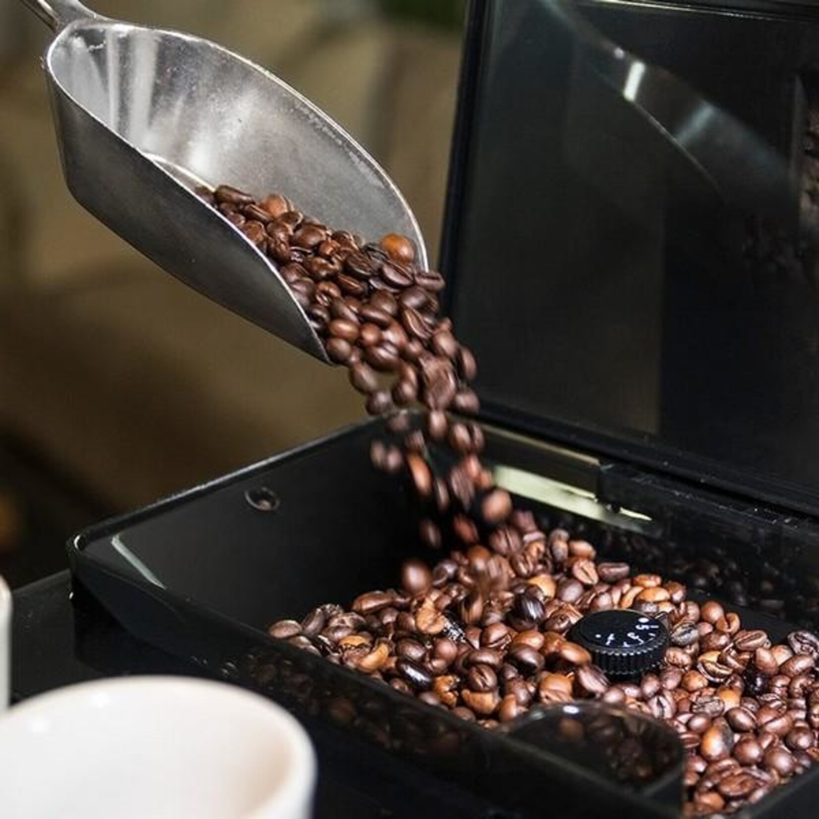 Cecotec Power Matic-ccino 8000 Touch Serie Nera