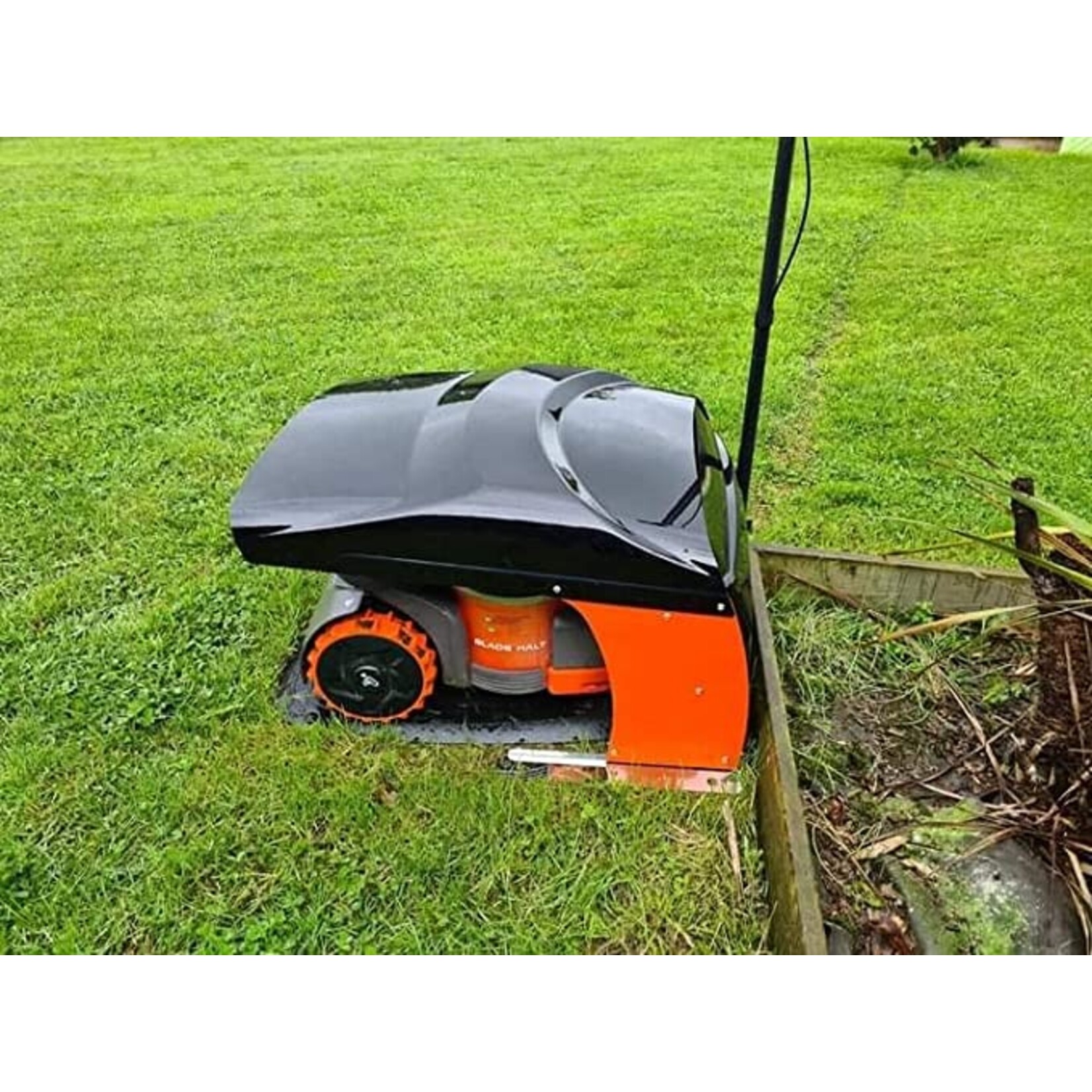 Ideamower IDEA MOWER Vader NaviMow Garage H serie