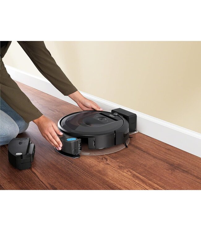 iRobot Roomba Combo i8+ RoboCleaners