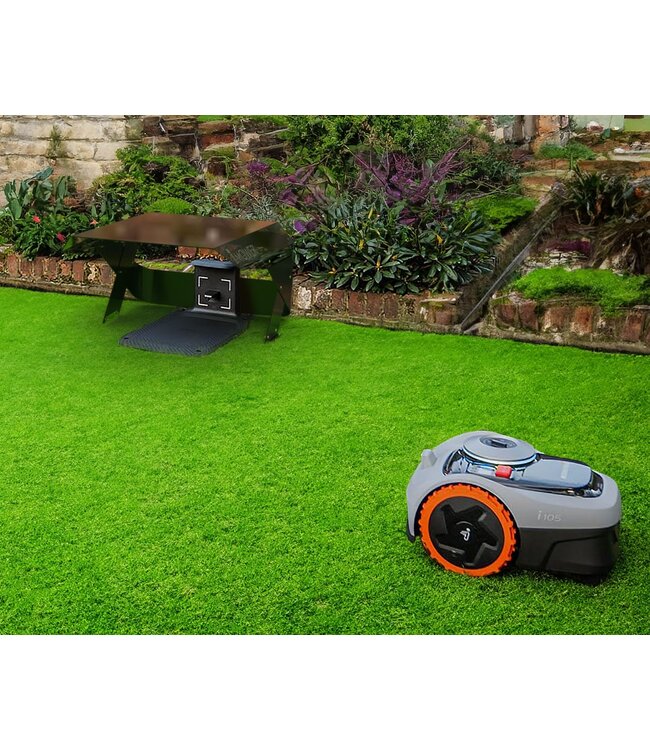 Ideamower IDEA MOWER Navimow Möbius I series garage