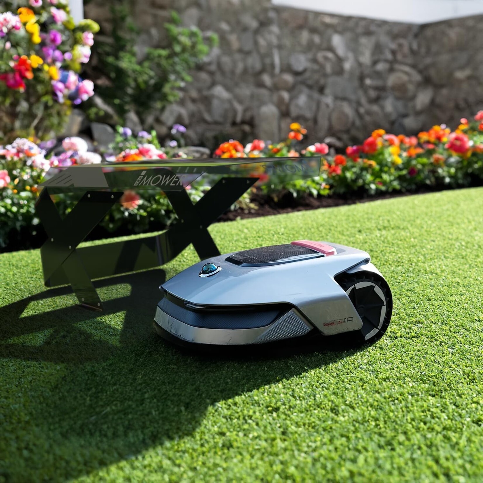 Dreame Tech Idea Mower Mobius garage Dreame A1