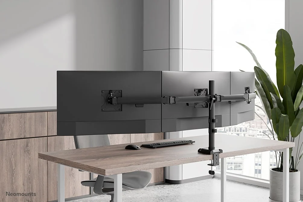 Neomounts by Newstar Monitor beugels voor 3 monitoren