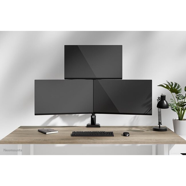 Neomounts DS60-600BL2-1 Monitorarm voor drie schermen 10-32"