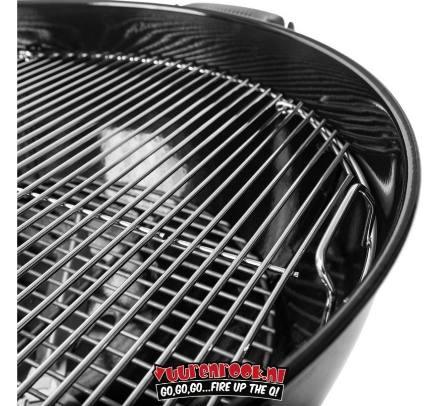 Weber Original Kettle E 5730 Holzkohlegrill 57 cm Vuur & Rook Weber Original Kettle E 5730 Charcoal barbecue 57 cm Vuur
