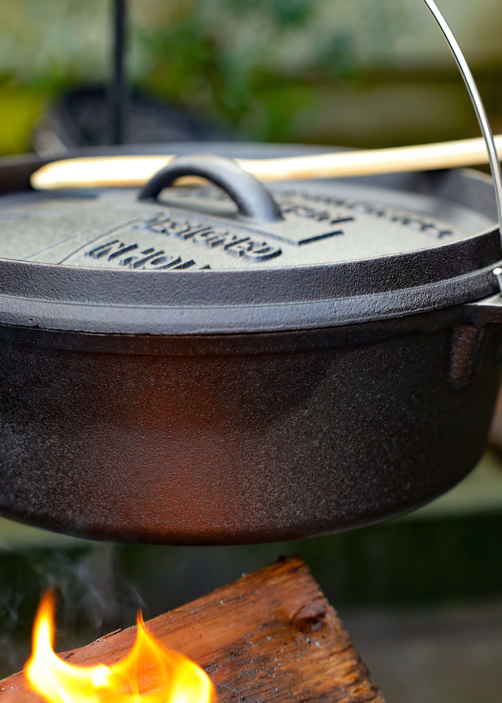 The Windmill Cast Iron The Windmill Dutch Oven 6 quarts Without Legs