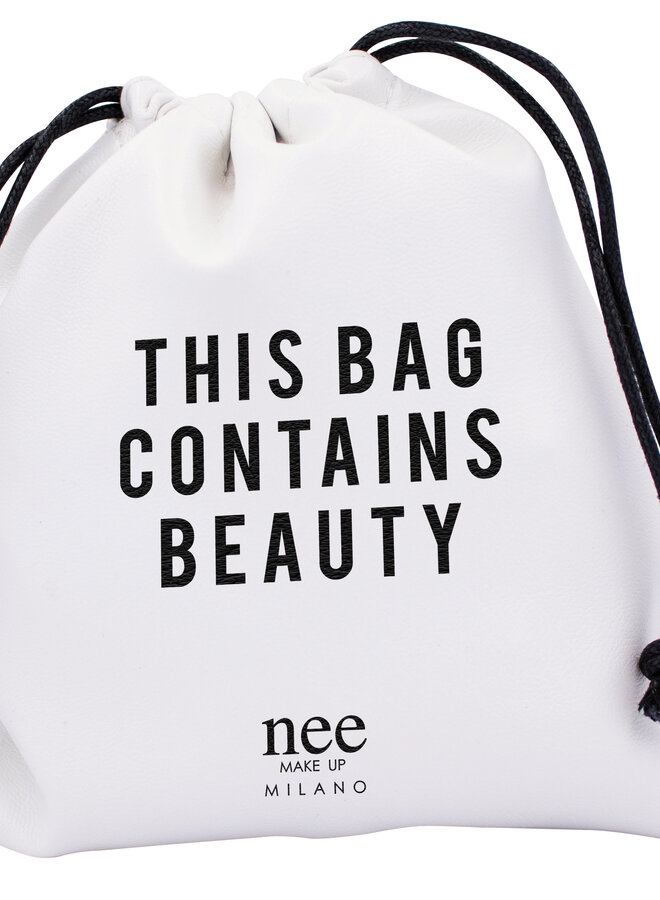 No 'This bag contains beauty'