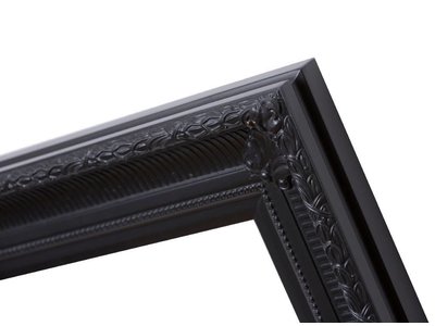 Bari - zwarte lijst van hout met ornament
