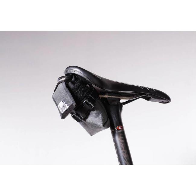 bike saddle roll