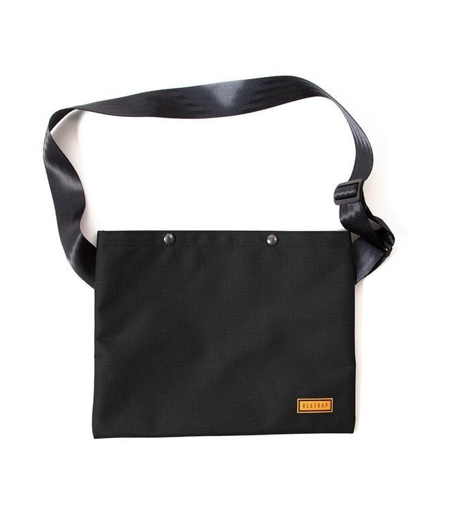 black simple handbag