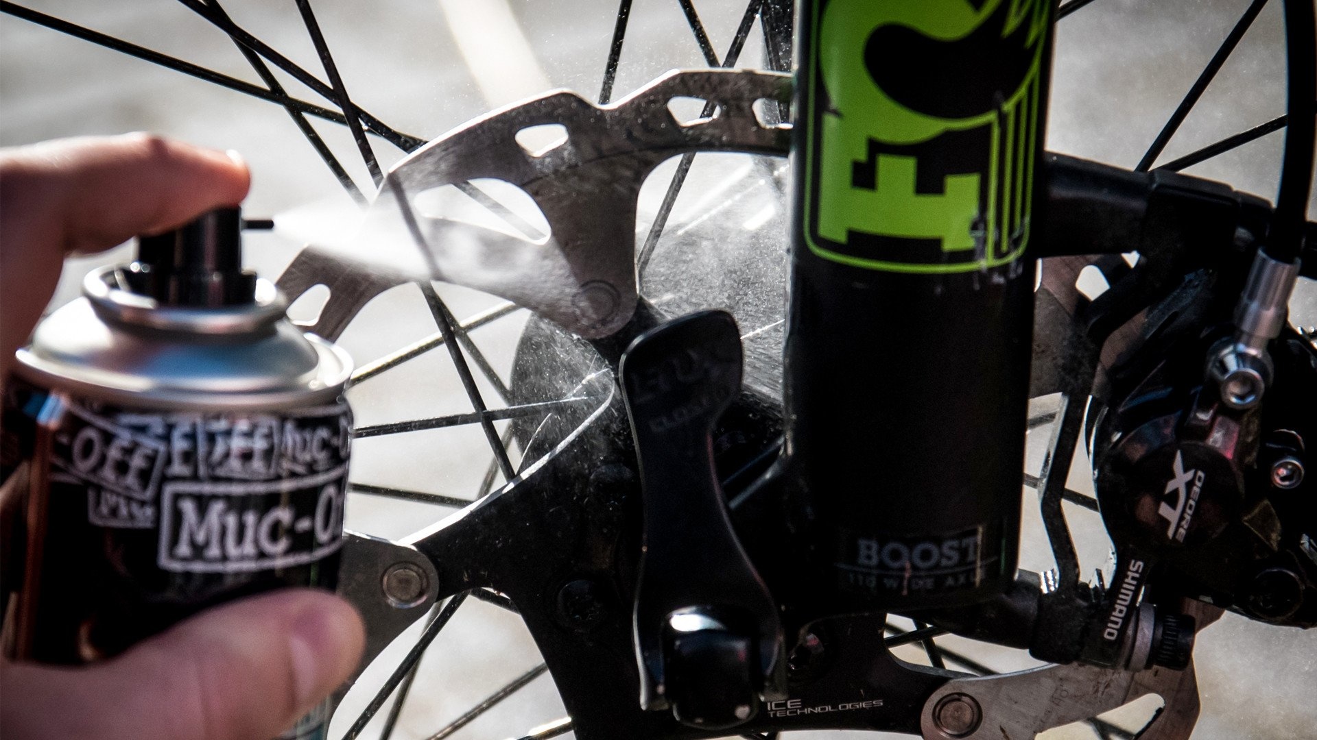 Muc Off Disc Brake Cleaner Aerosol 400ml Simple Bike Store