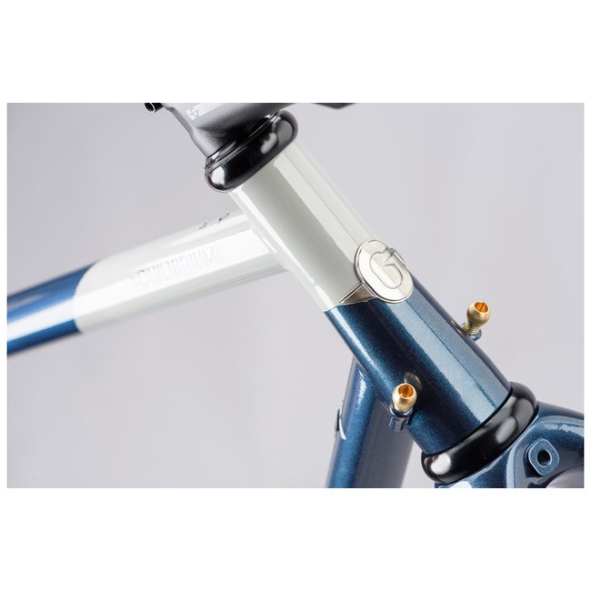 genesis equilibrium frameset