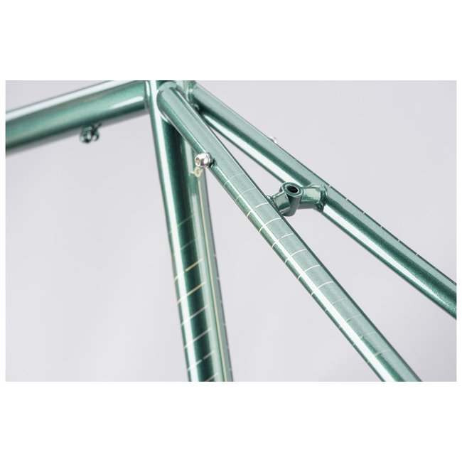 genesis equilibrium frameset