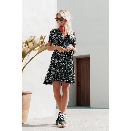Colourful Rebel TELSI TROPICAL RUFFLE DRESS 6334 Colourful Rebel TELSI TROPICAL RUFFLE DRESS 6334
