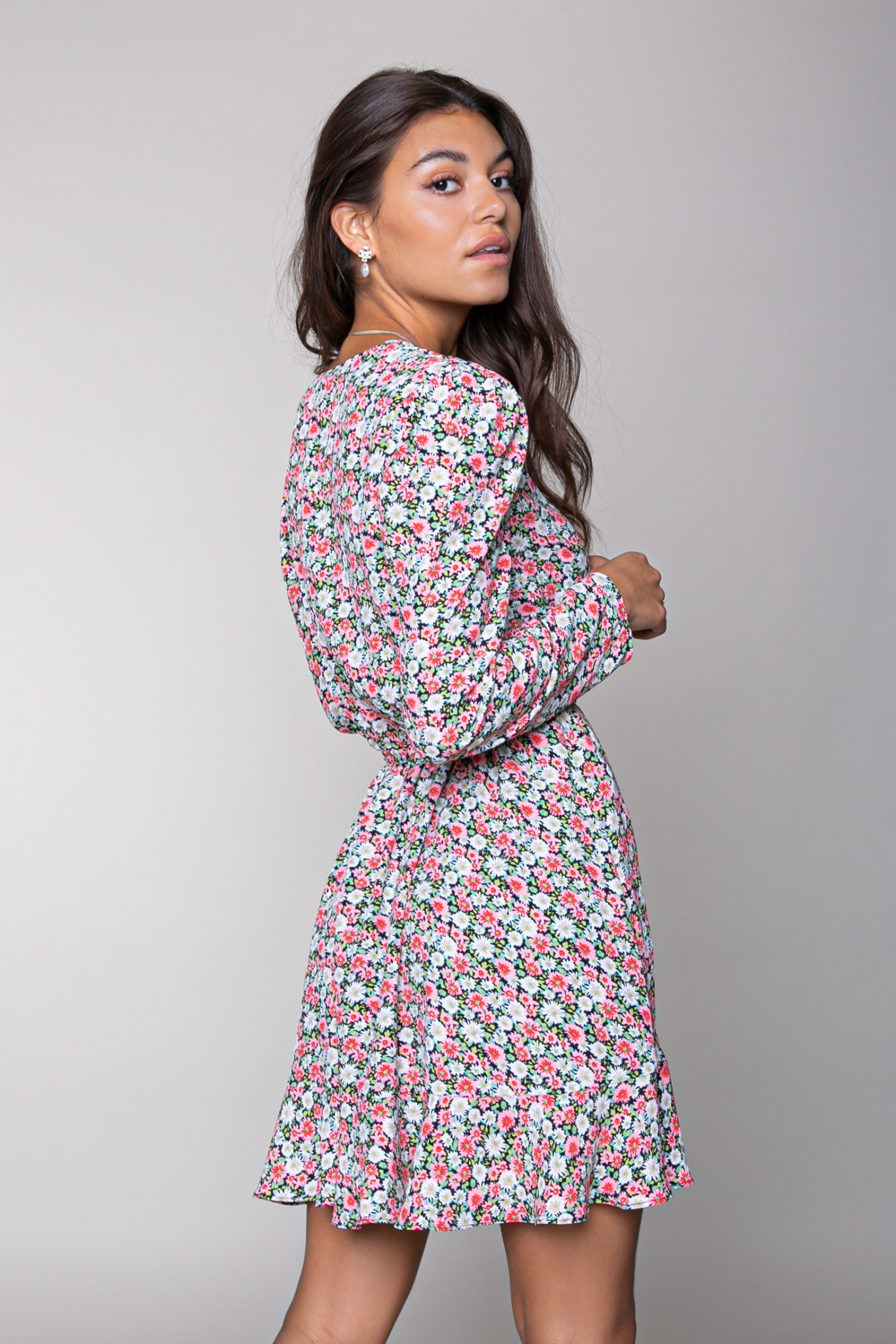 10002 - Ziggy Flower Longsleeve Mini Wrap Dress Pink