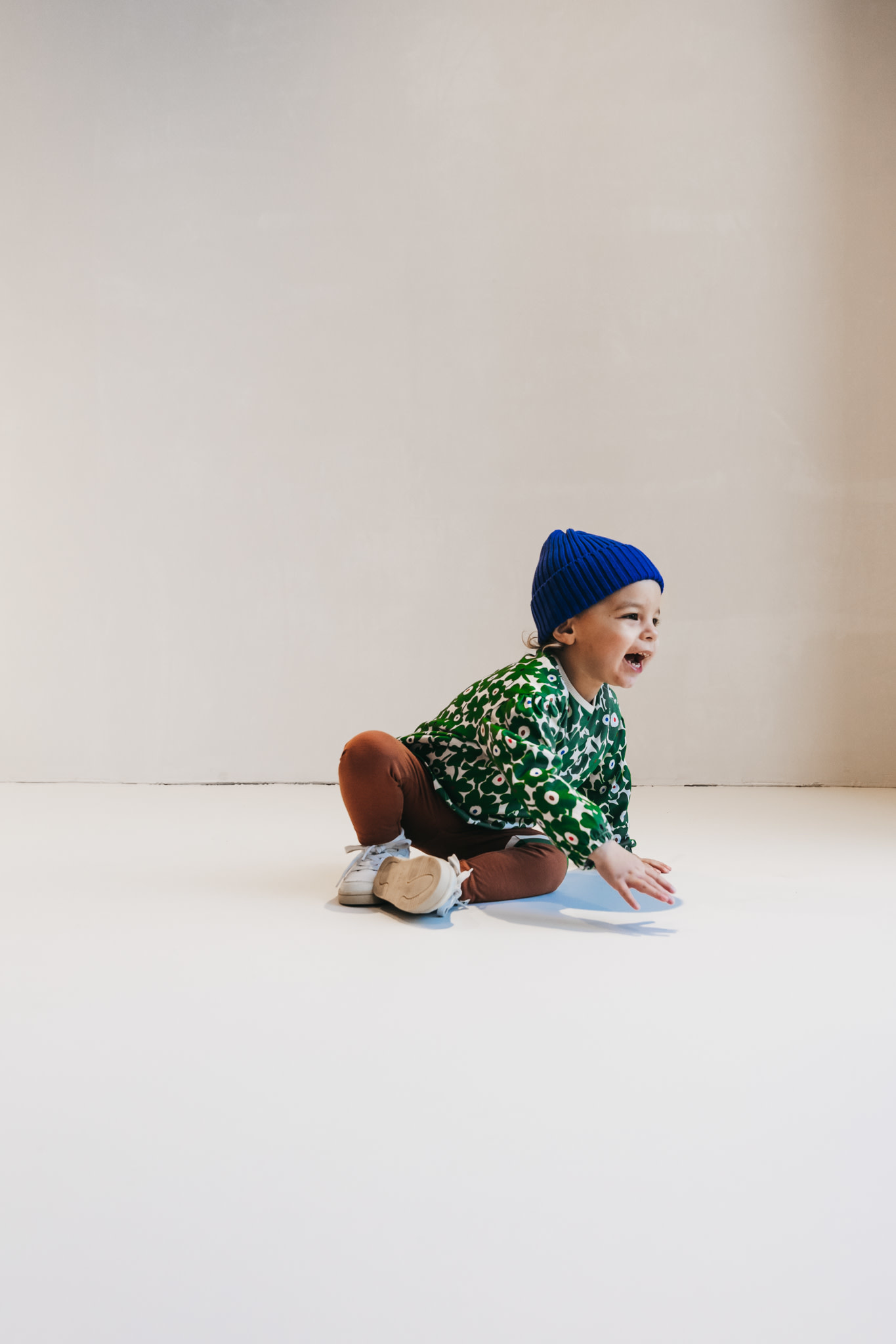 Heavy knitted beanie D207-0940 Blue bird