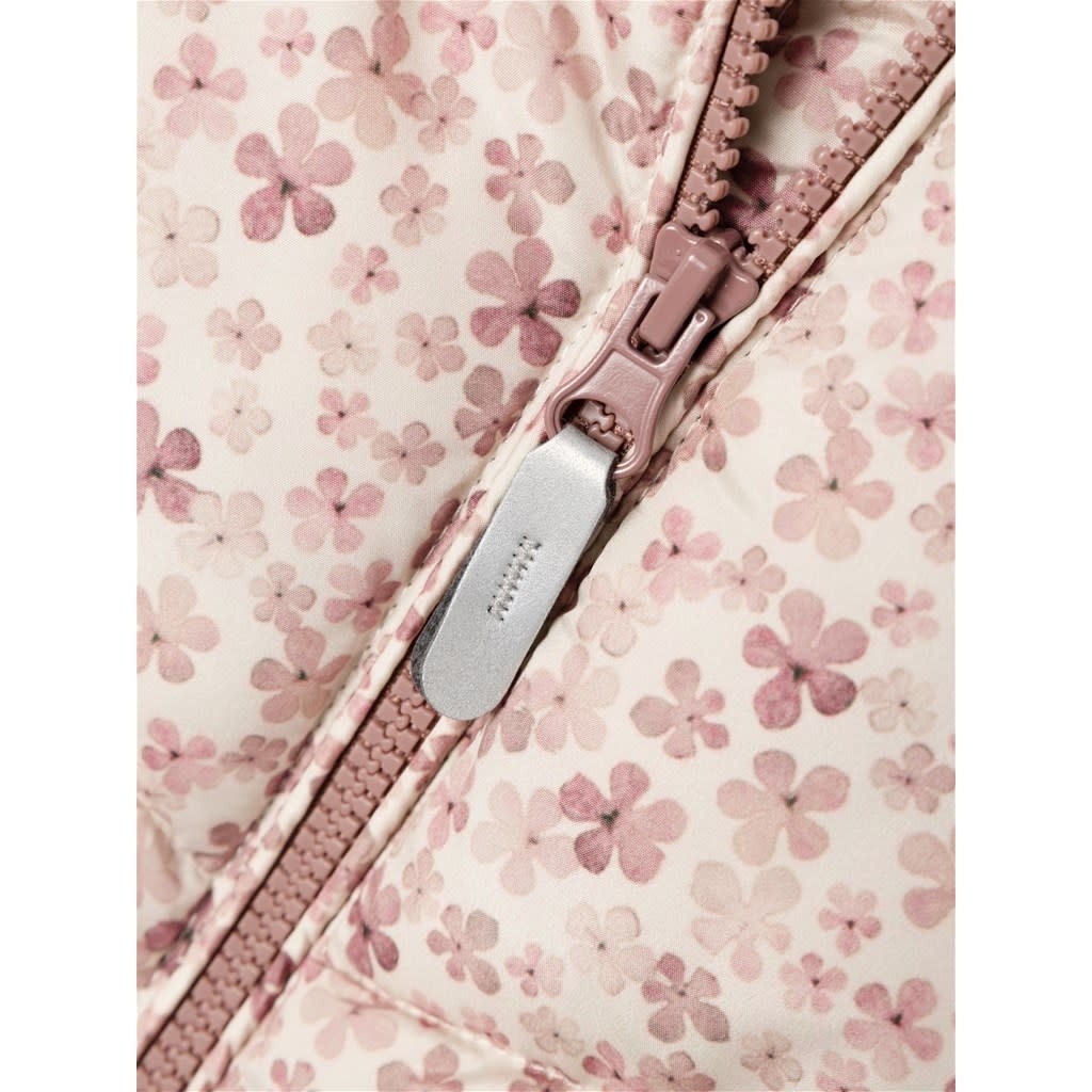 NMFMAY PUFFER JACKET SOFT FLOWER 13218454 Moonbeam