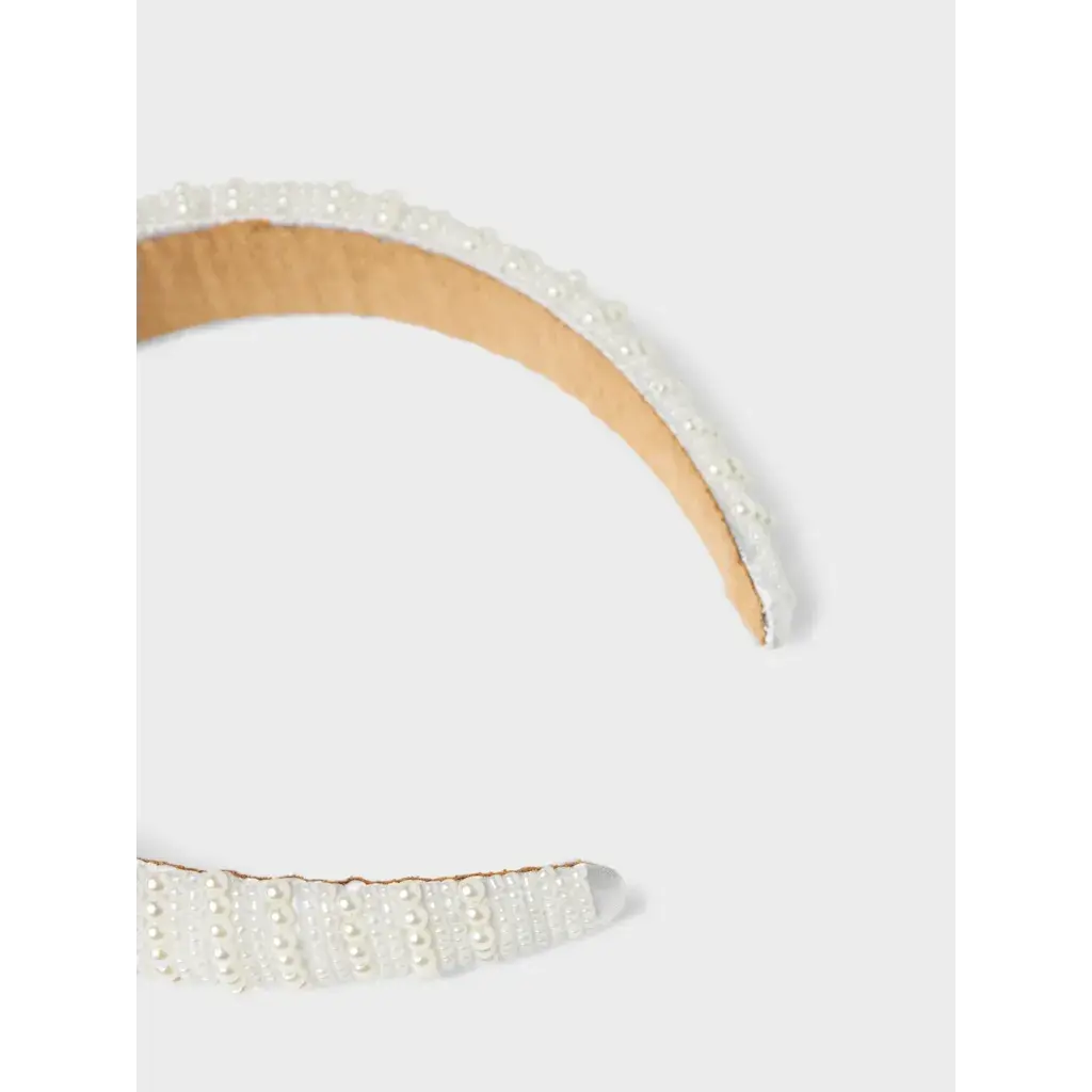 NKFSIKKA HAIRBRACE 13248062 Cloud Dancer