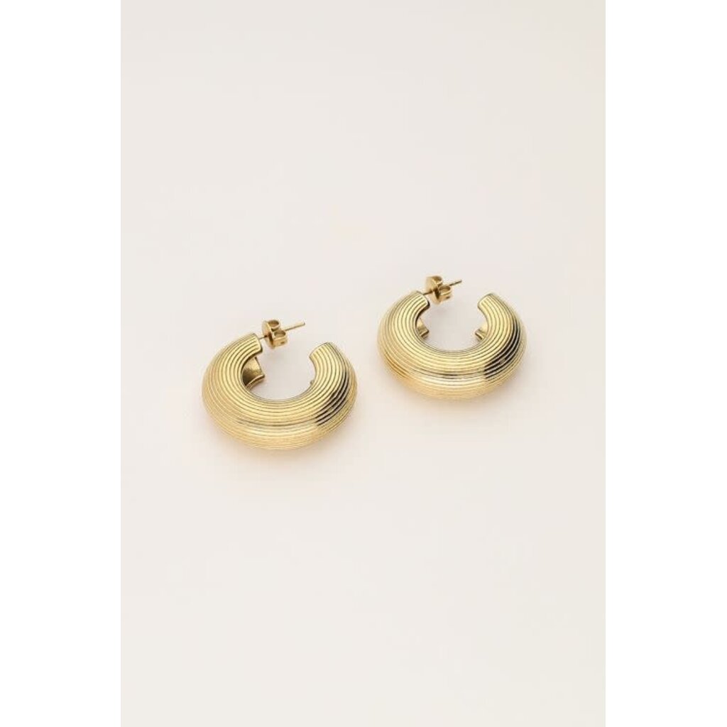 Oorbellen hoops stripes MJ12792 Goud