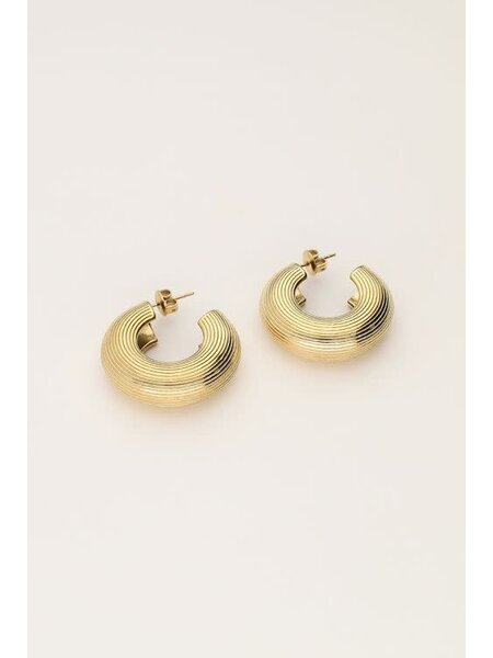 Oorbellen hoops stripes MJ12792 Goud