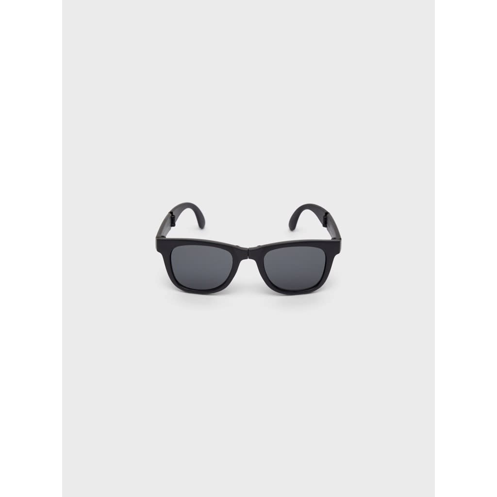 NKMDIMO SUNGLASS 13201797 Black fold