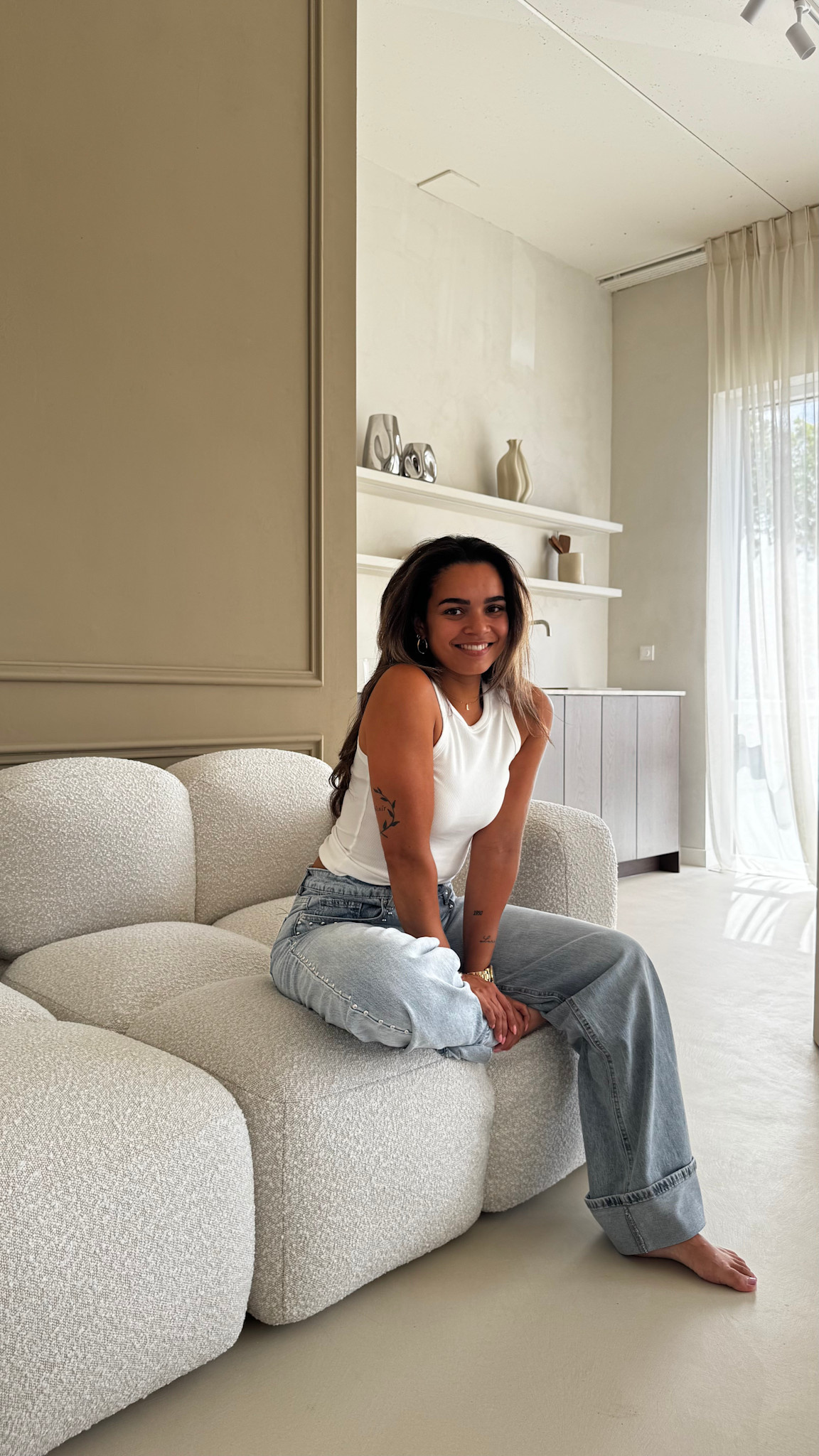 Denim short dark blue witte naden