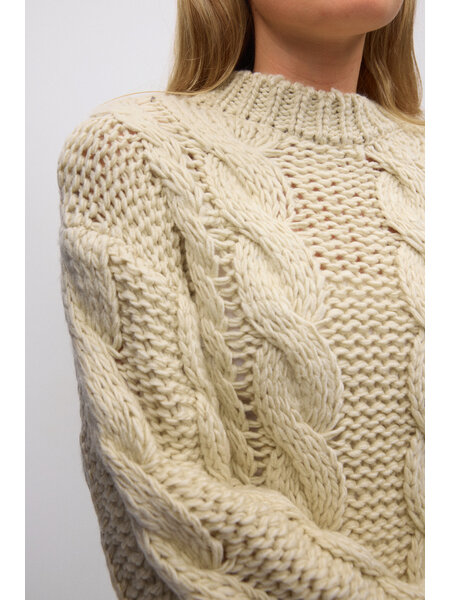 Gina Tricot Knitted cable sweater 25260 Almond milk (7059)