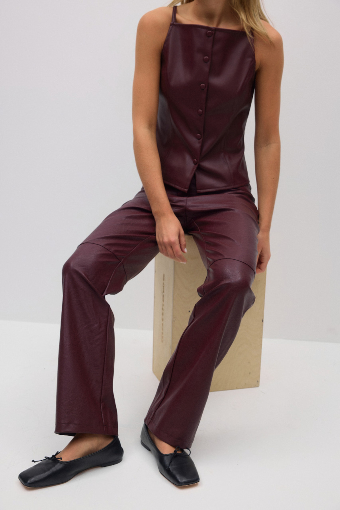 Straight pu trousers 25708 Burgundy (4670)