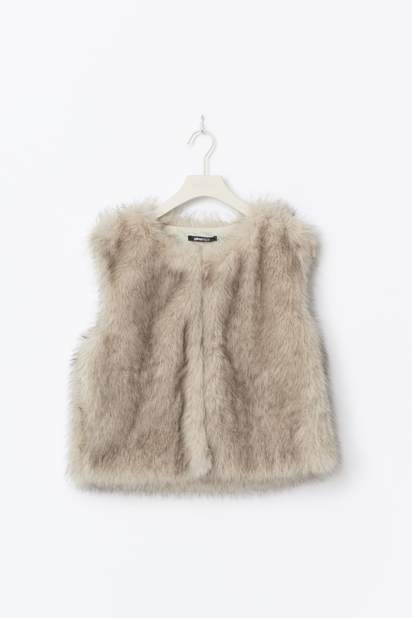 Faux fur vest 25894
