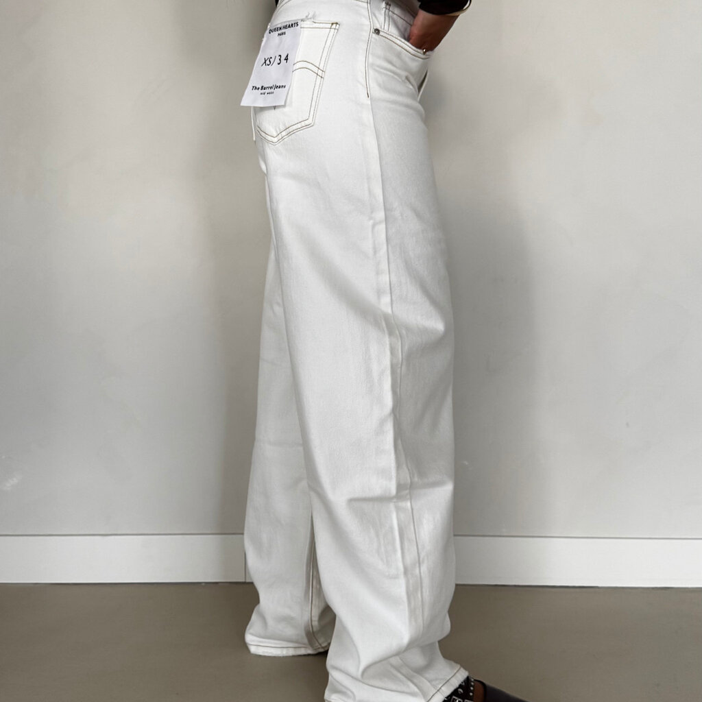 Barrel fit jeans stretch // offwhite met bruin stiksel