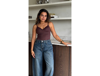 Seamless top with cups - brown