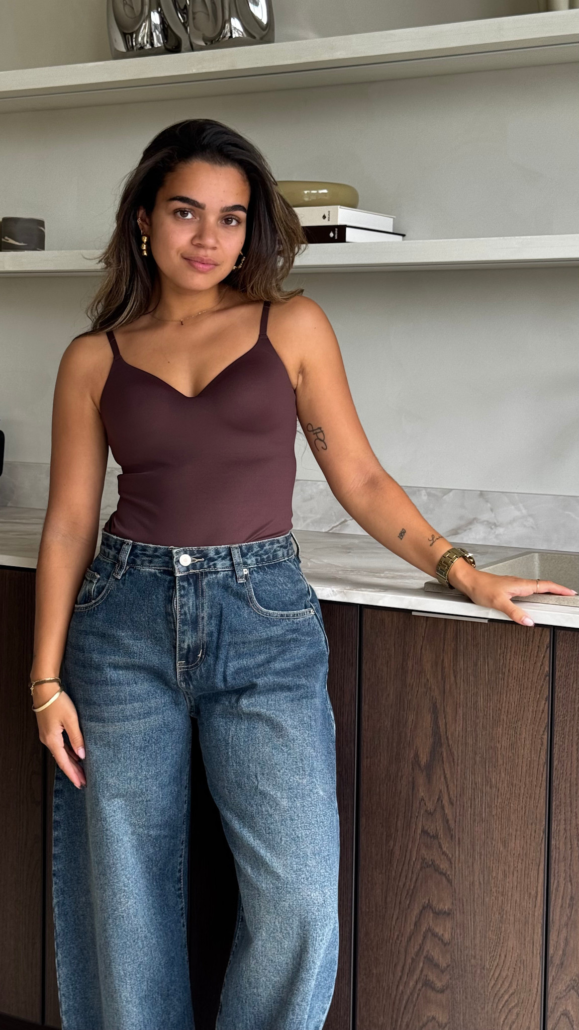 Seamless top with cups - brown