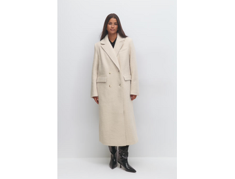 Long boucle coat 25983 cream