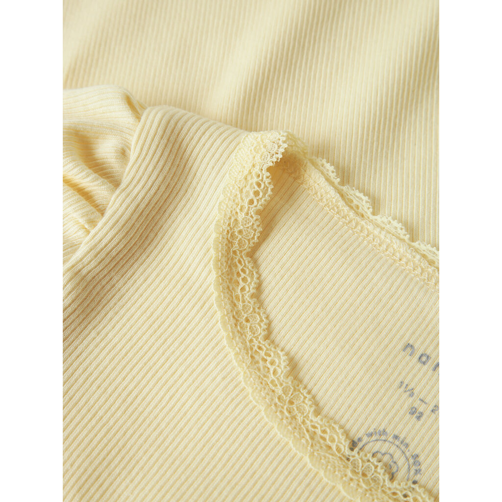 name it NMFKAB SS TOP NOOS  13203744 Pastel Yellow